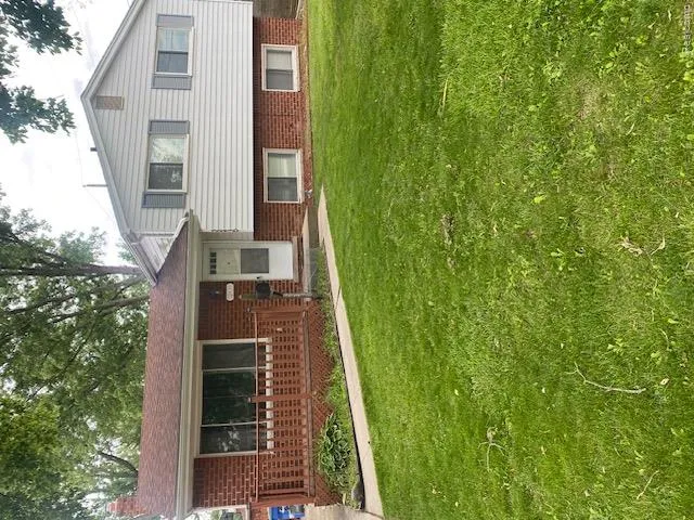 32430 TECLA DRIVE Warren City, MI 48088