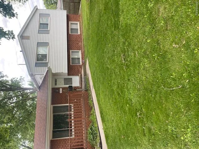 32430 TECLA DRIVE Warren City, MI 48088