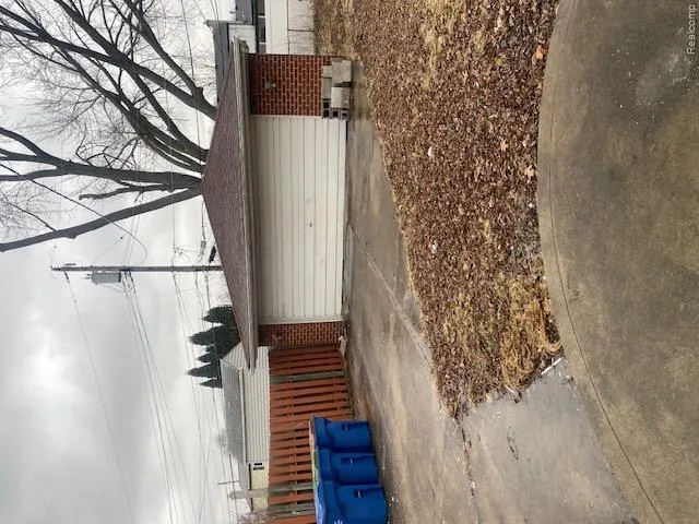 32430 TECLA DRIVE Warren City, MI 48088