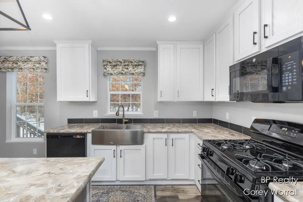 5017 S Sunray Court Cherry Valley Township, MI 49642