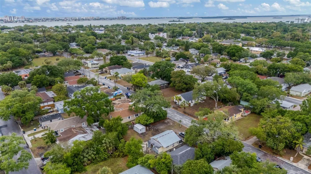 1127 ENGMAN STREET Clearwater, FL 33755