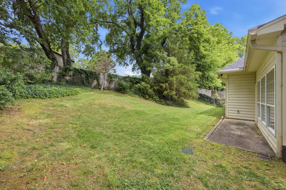 4833 Hampshire Place Hixson, TN 37343