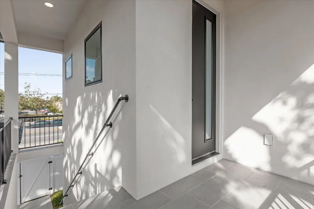 4401 ROCKLEDGE ROAD Orlando, FL 32807