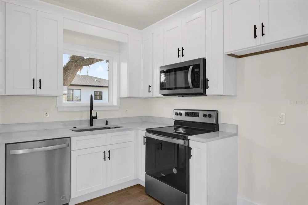 4401 ROCKLEDGE ROAD Orlando, FL 32807