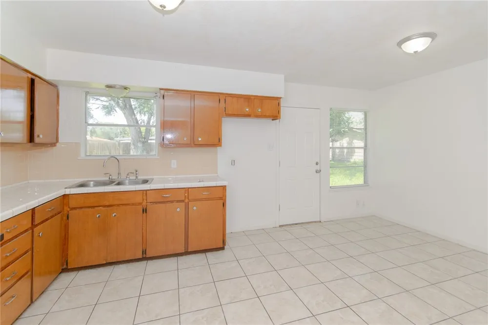4310 Schanen Boulevard Corpus Christi, TX 78413