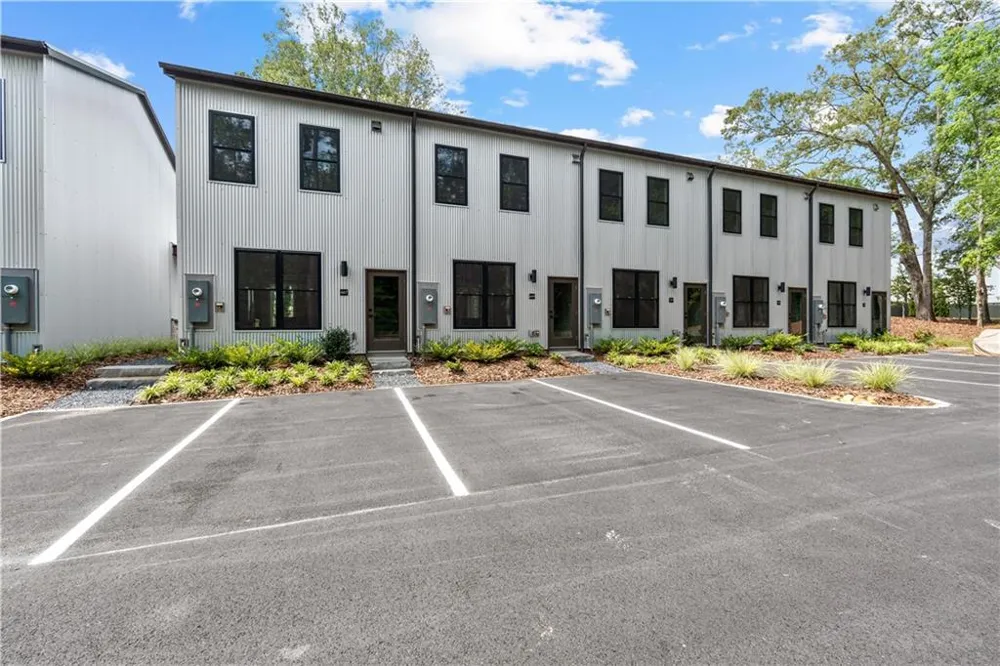 659 5th Street Fayetteville, GA 30214