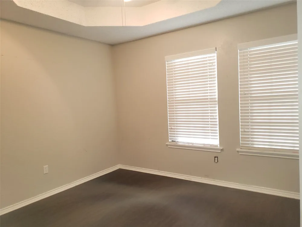 644 S Rogers Road Irving, TX 75060