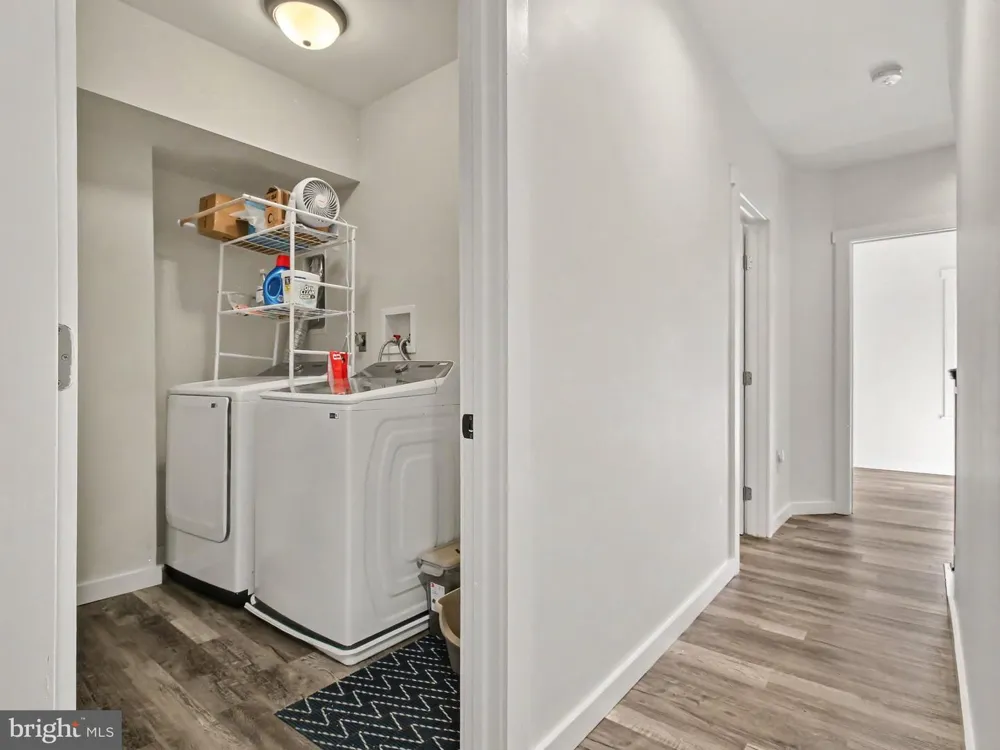 3915 ROLAND AVENUE Baltimore, MD 21211