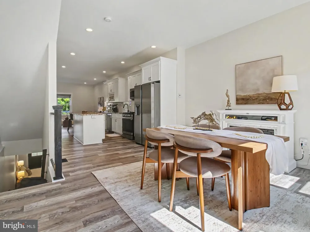 3915 ROLAND AVENUE Baltimore, MD 21211