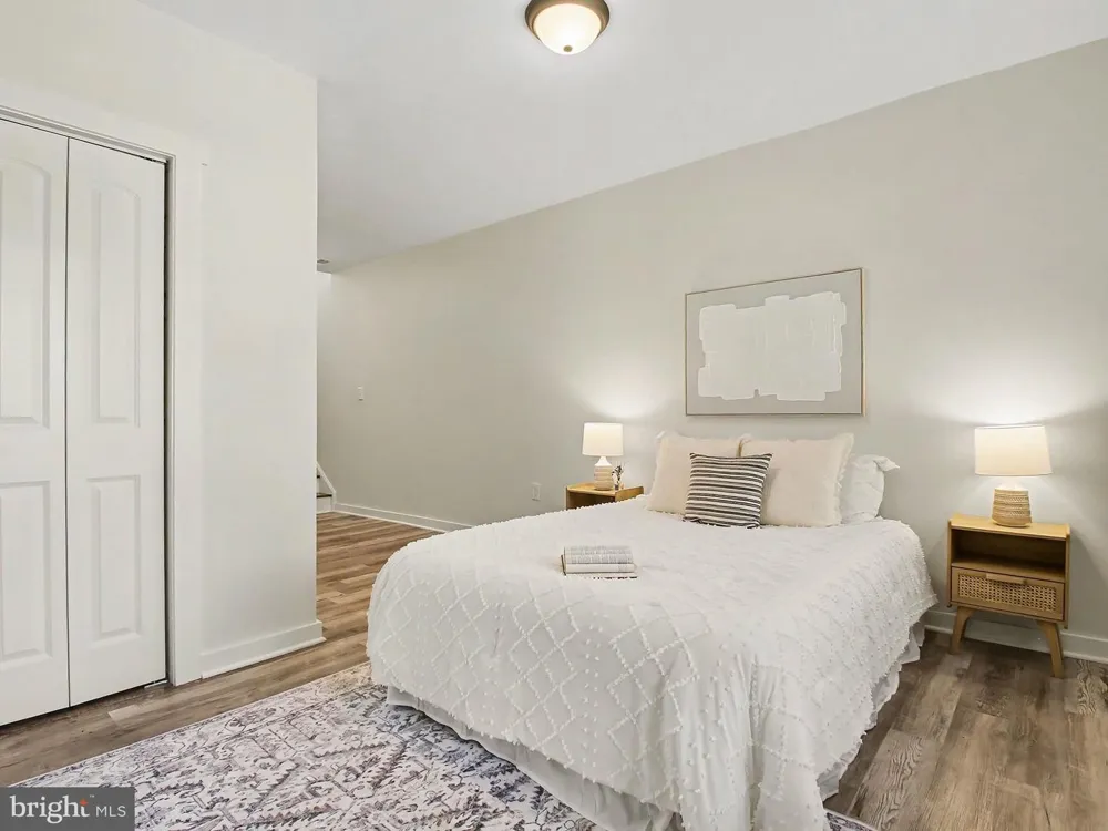 3915 ROLAND AVENUE Baltimore, MD 21211