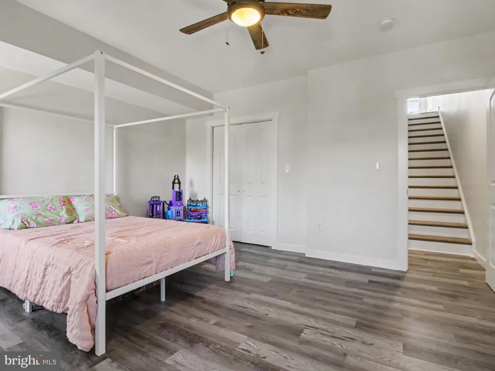3915 ROLAND AVENUE Baltimore, MD 21211