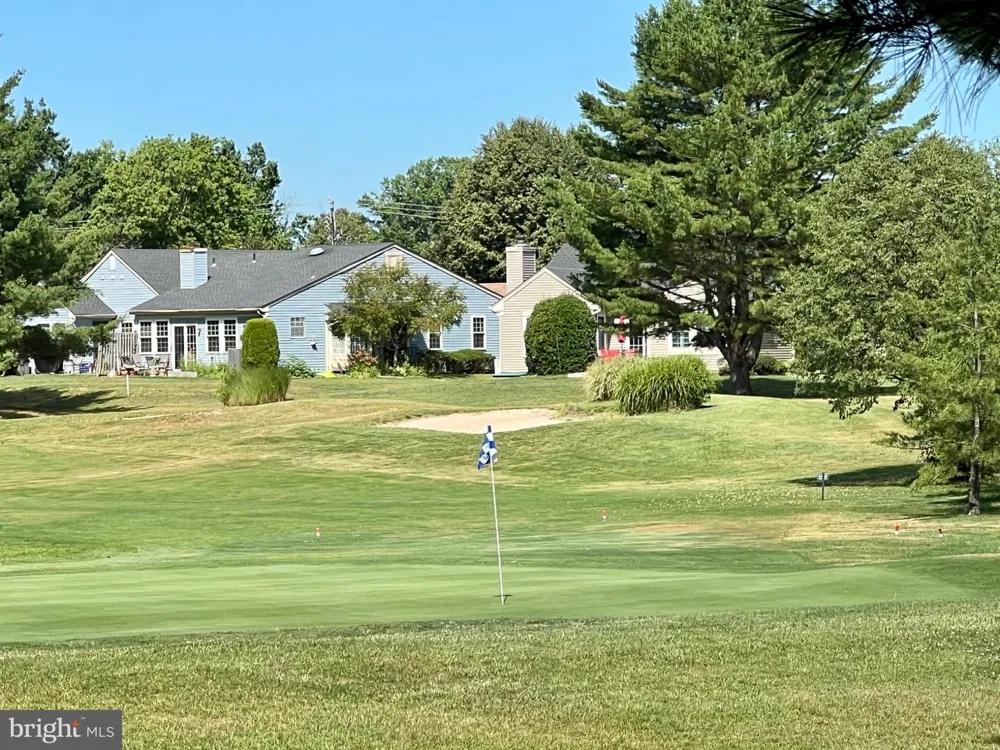 22 JAMES MONROE DRIVE Monroe Township, NJ 08831