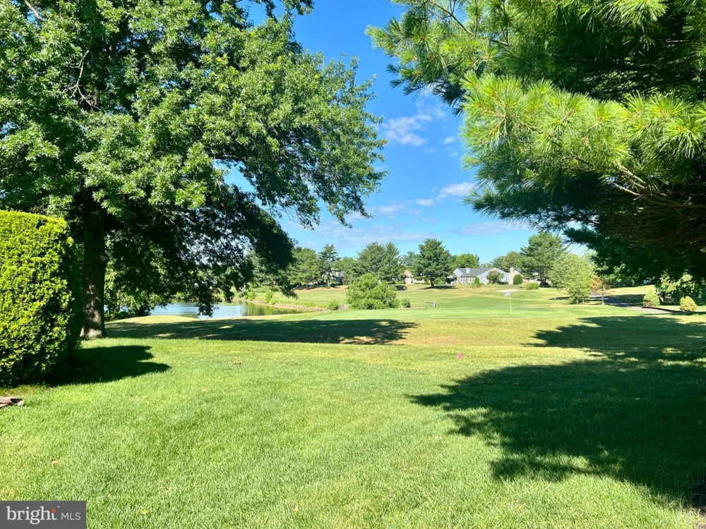 22 JAMES MONROE DRIVE Monroe Township, NJ 08831