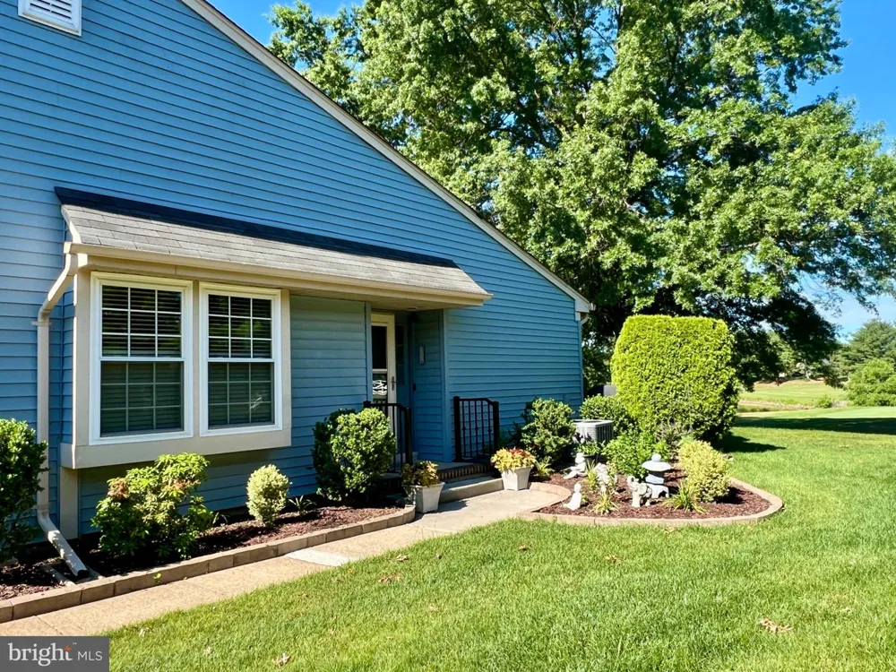 22 JAMES MONROE DRIVE Monroe Township, NJ 08831