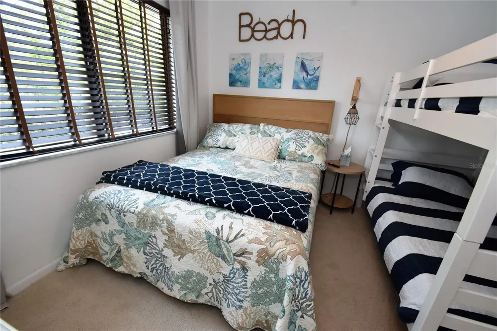 1712 GLENHOUSE DRIVE #GL417 Sarasota, FL 34231