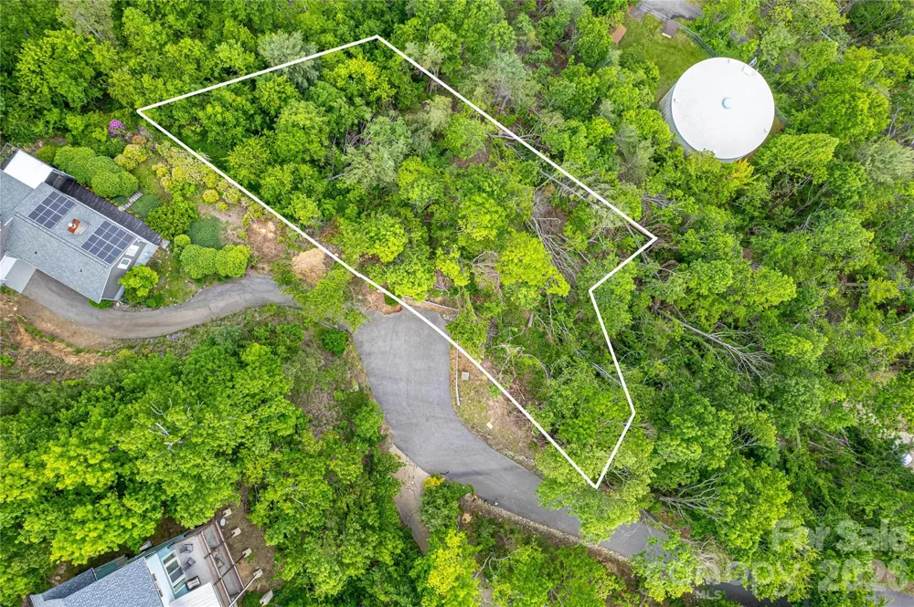 99999 BLACK OAK DRIVE #13 Asheville, NC 28804