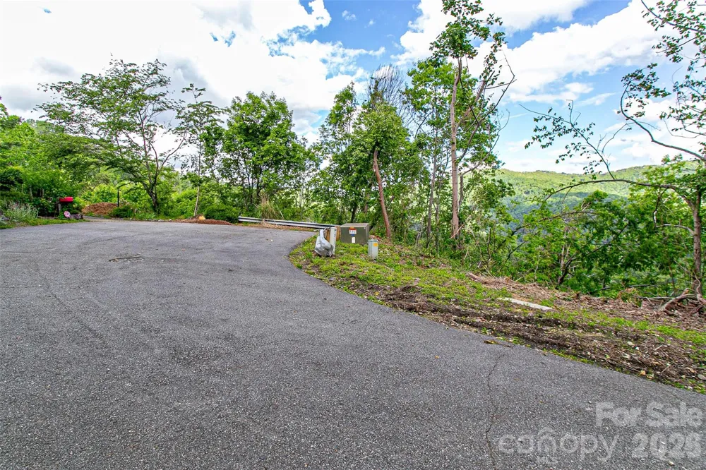 99999 BLACK OAK DRIVE #13 Asheville, NC 28804