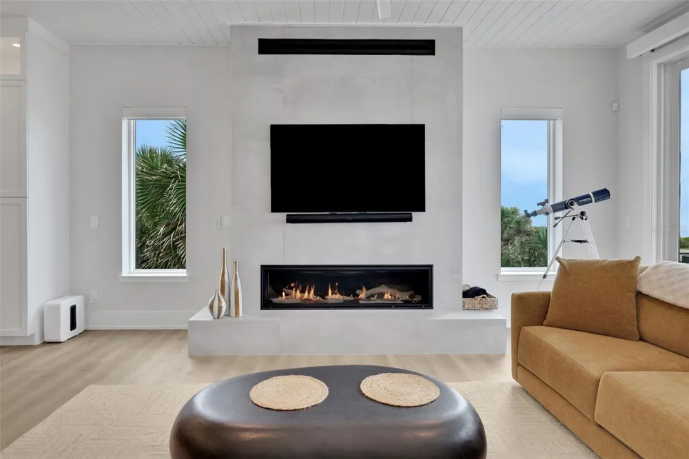 2214 CENTRAL AVENUE Flagler Beach, FL 32136
