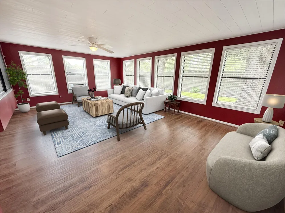 205 Peppermint Drive Lake Jackson, TX 77566