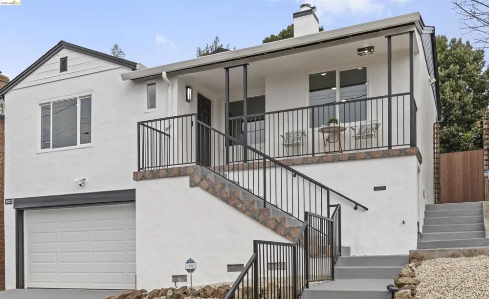 6032 Mauritania Ave Oakland, CA 94605