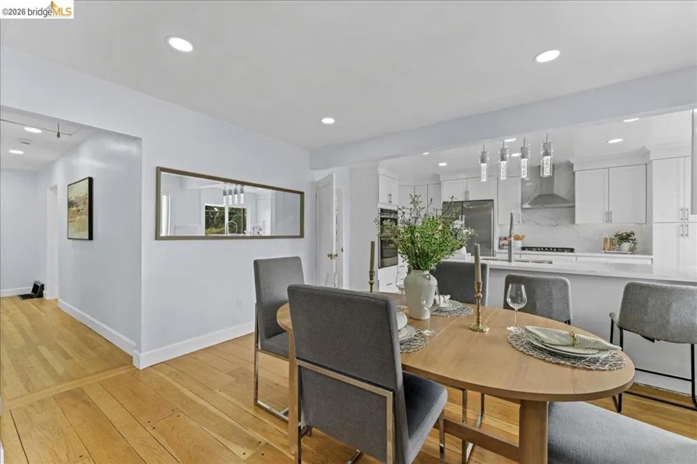 6032 Mauritania Ave Oakland, CA 94605