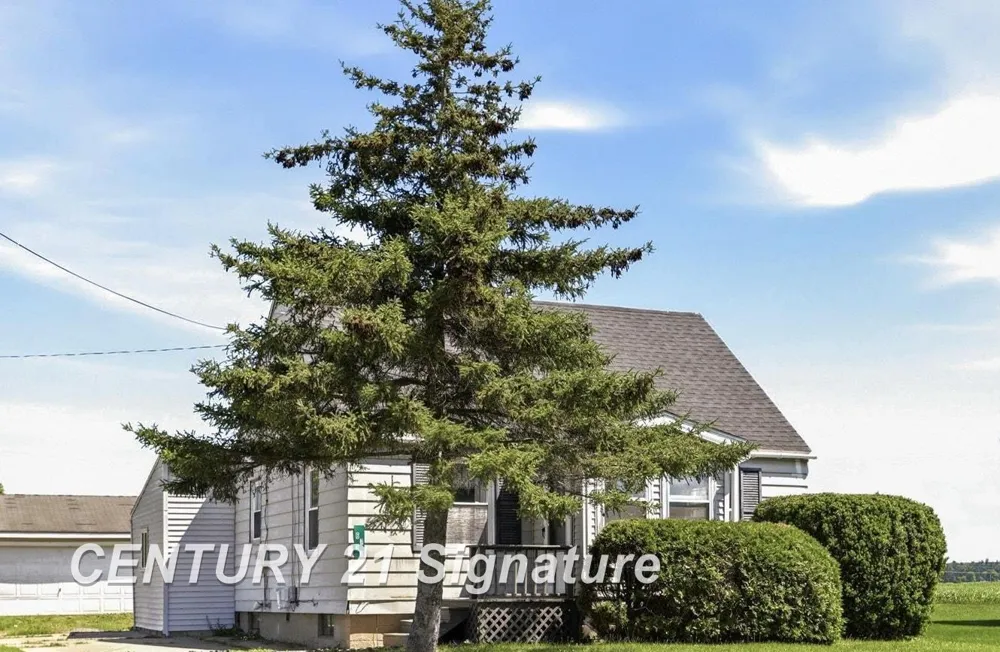 6737 Dixie Highway Bridgeport Charter Township, MI 48722
