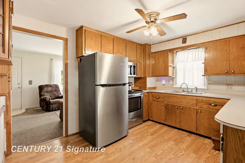 6737 Dixie Highway Bridgeport Charter Township, MI 48722