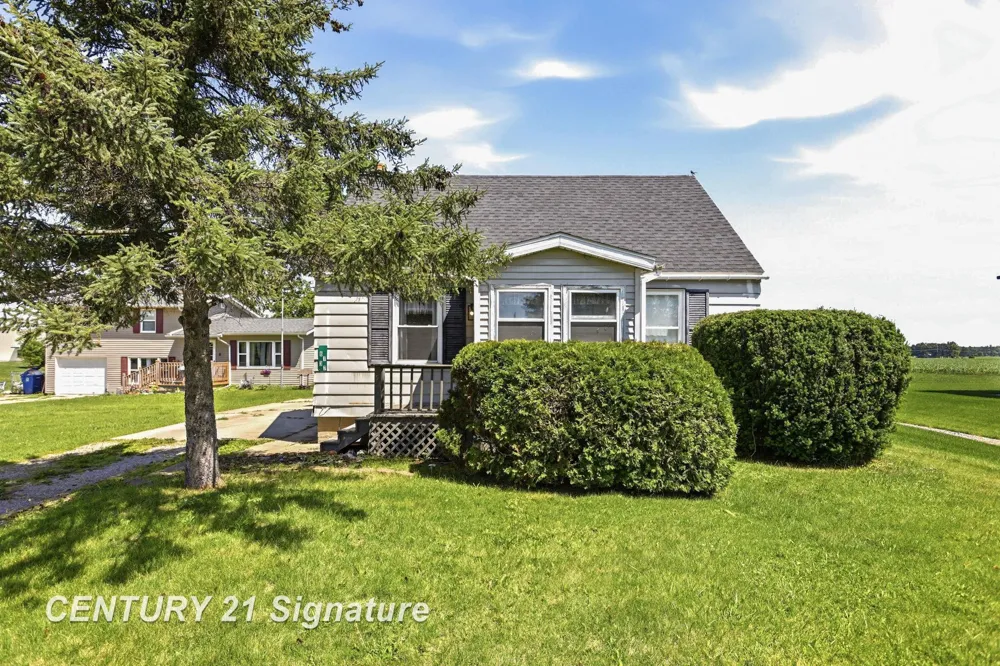 6737 Dixie Highway Bridgeport Charter Township, MI 48722
