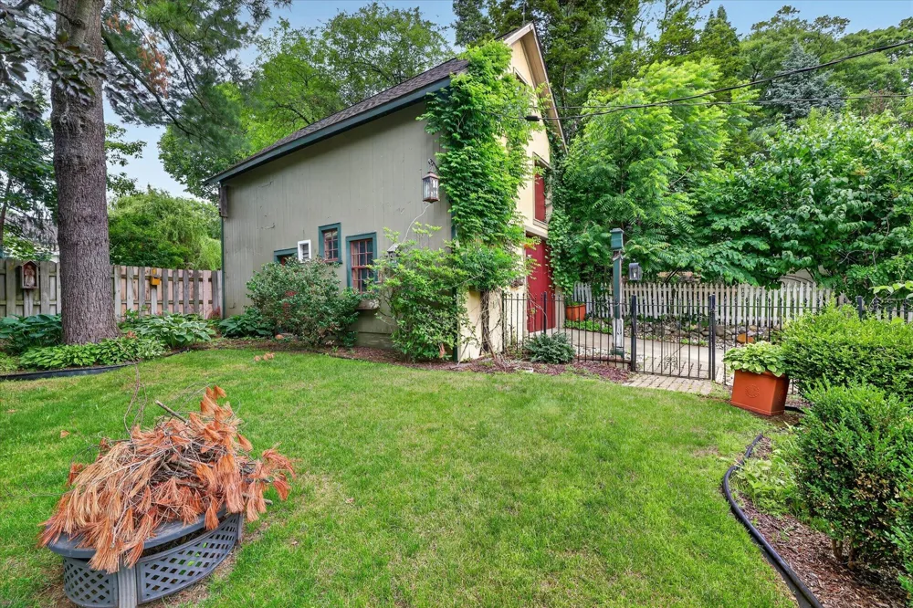 347 Madison Street Marshall City, MI 49068