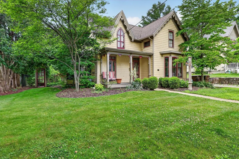 347 Madison Street Marshall City, MI 49068