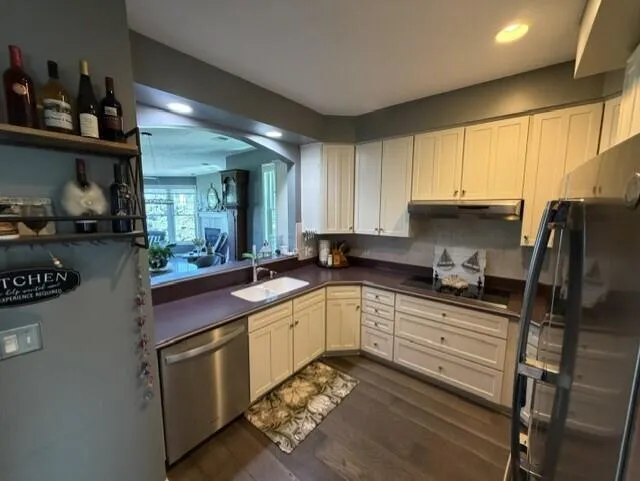 300 S Rath Avenue ##5 Ludington City, MI 49431