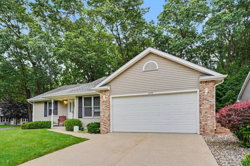 1498 Estero Drive Portage City, MI 49002