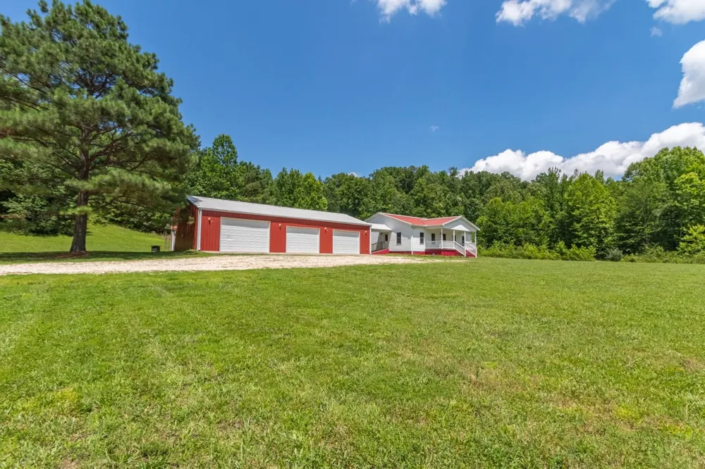 100 Asbury Dr New Johnsonville, TN 37134