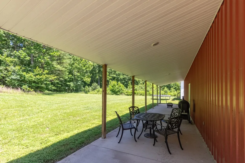 100 Asbury Dr New Johnsonville, TN 37134
