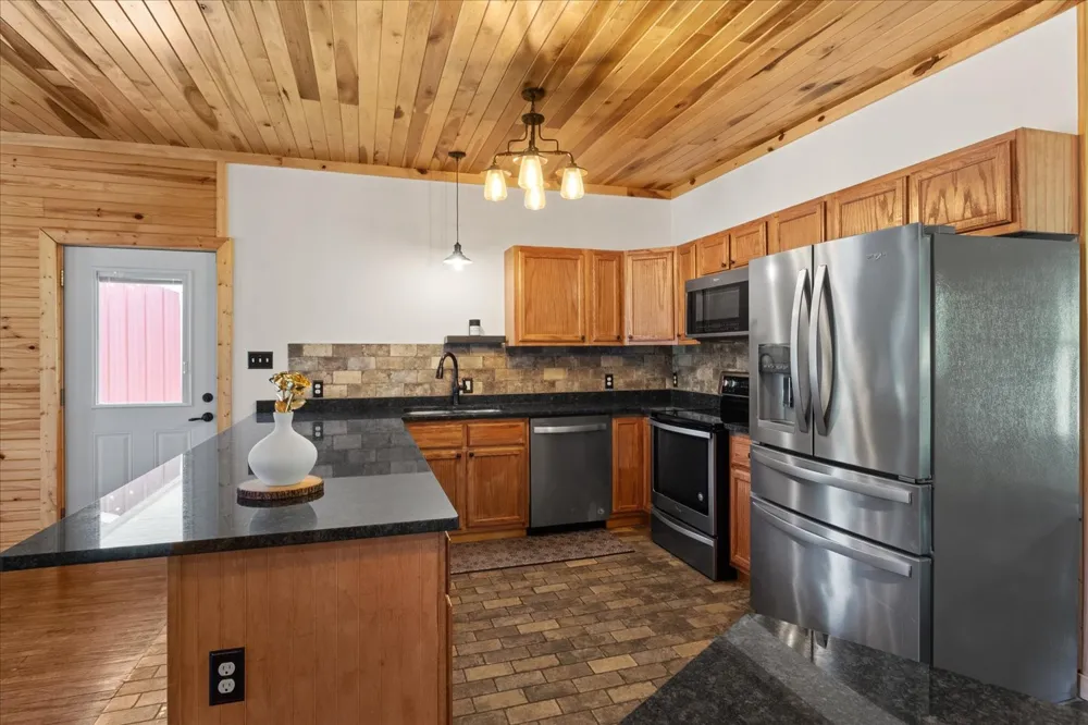100 Asbury Dr New Johnsonville, TN 37134