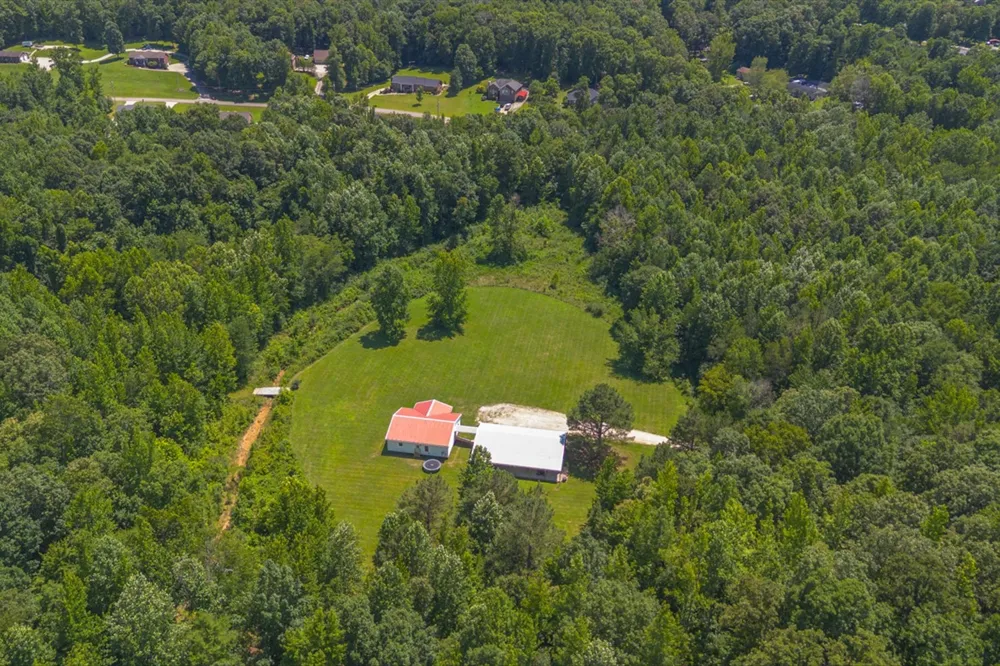 100 Asbury Dr New Johnsonville, TN 37134