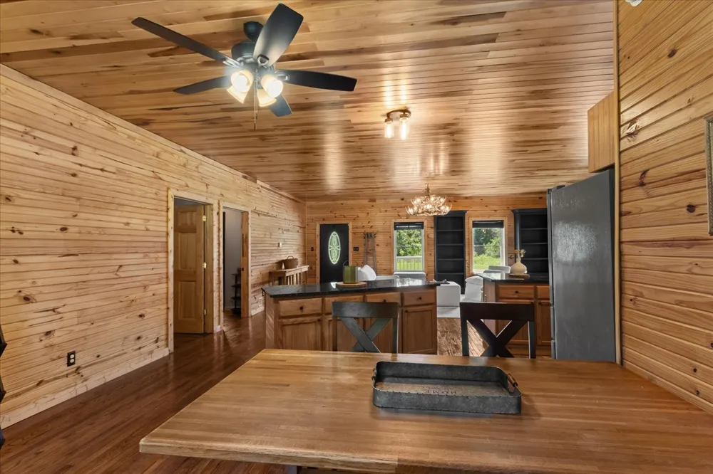 100 Asbury Dr New Johnsonville, TN 37134