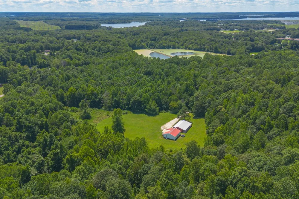 100 Asbury Dr New Johnsonville, TN 37134