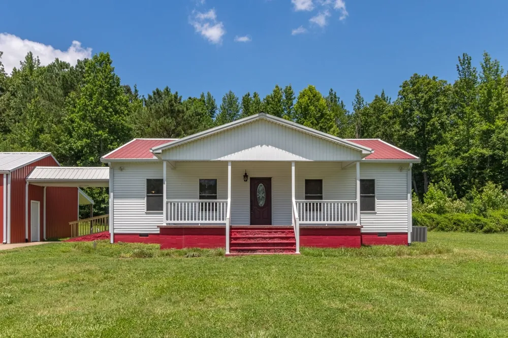 100 Asbury Dr New Johnsonville, TN 37134