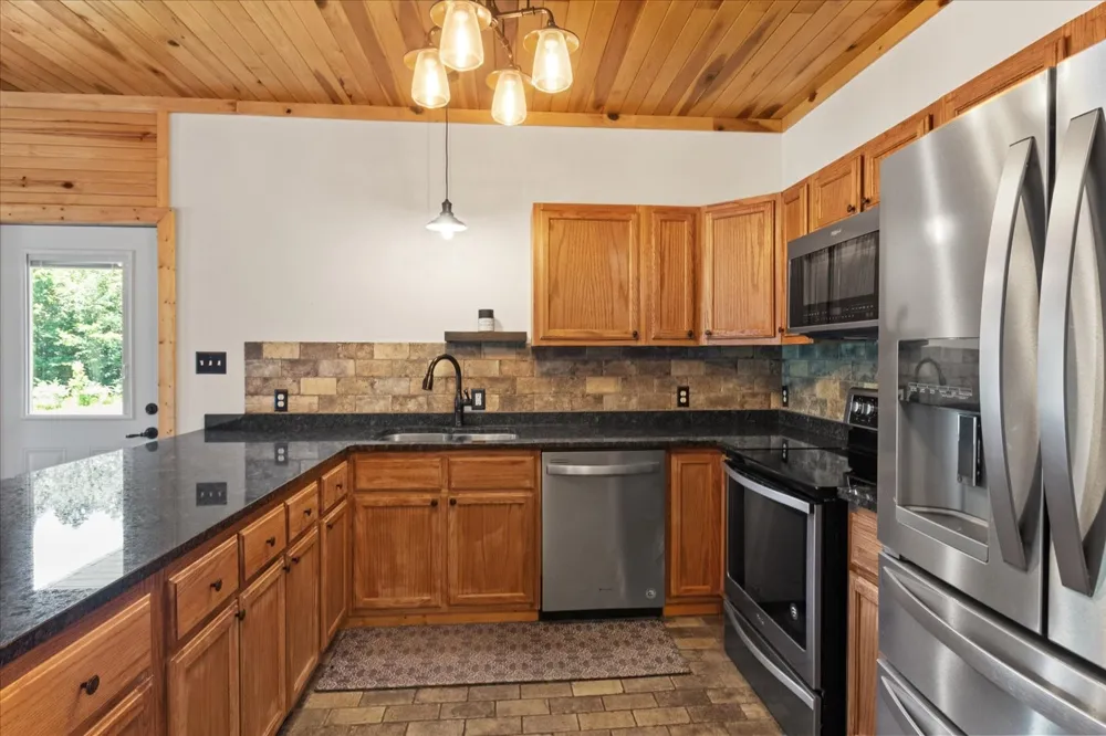 100 Asbury Dr New Johnsonville, TN 37134