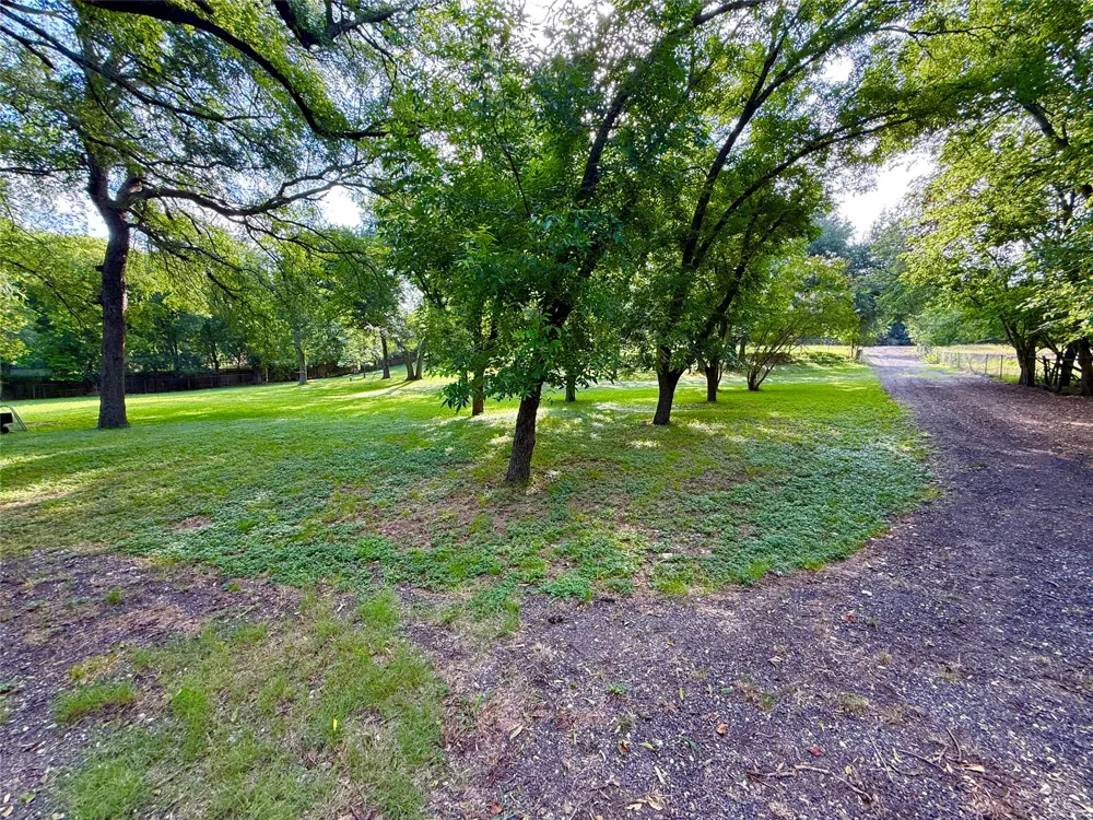 909 Center Circle Salado, TX 76571