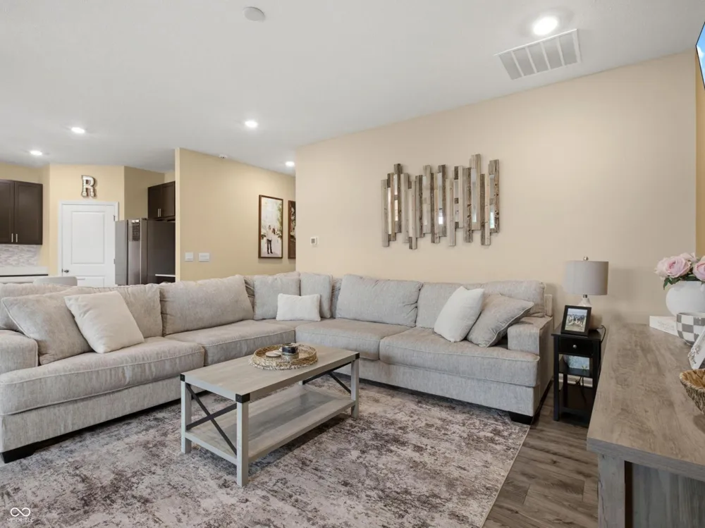 290 Waterford Lane Pendleton, IN 46064