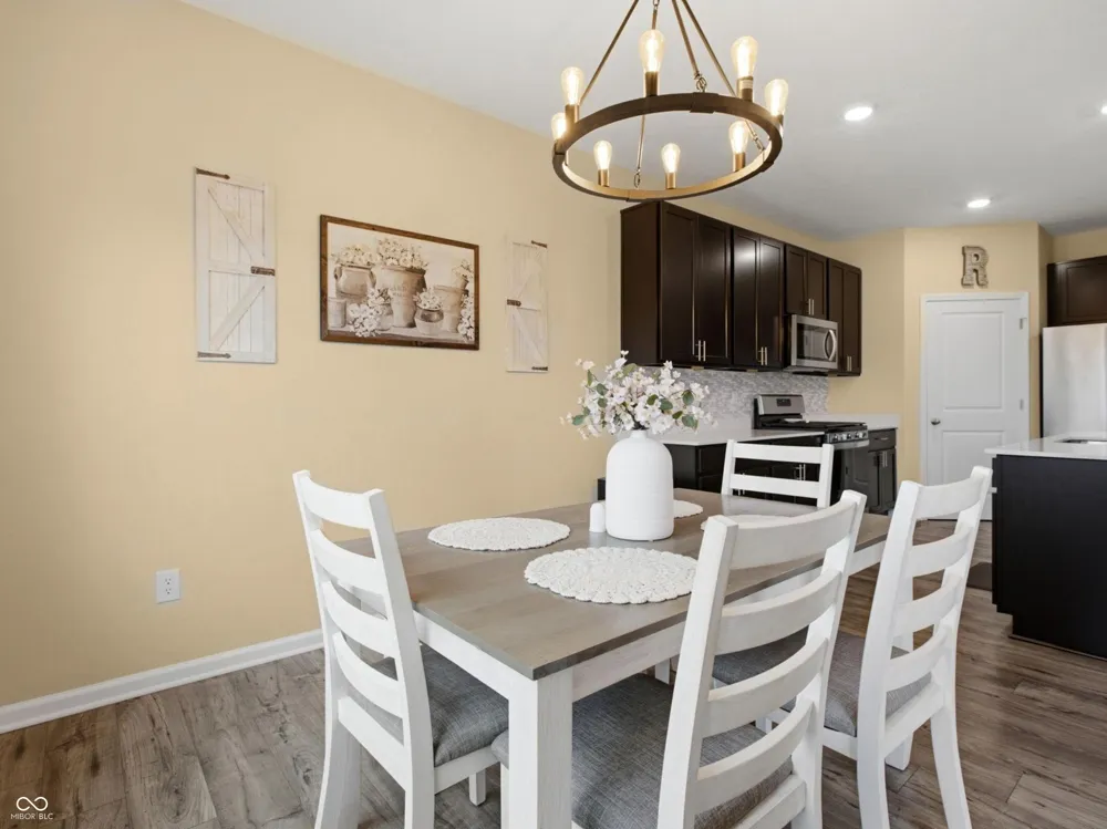 290 Waterford Lane Pendleton, IN 46064