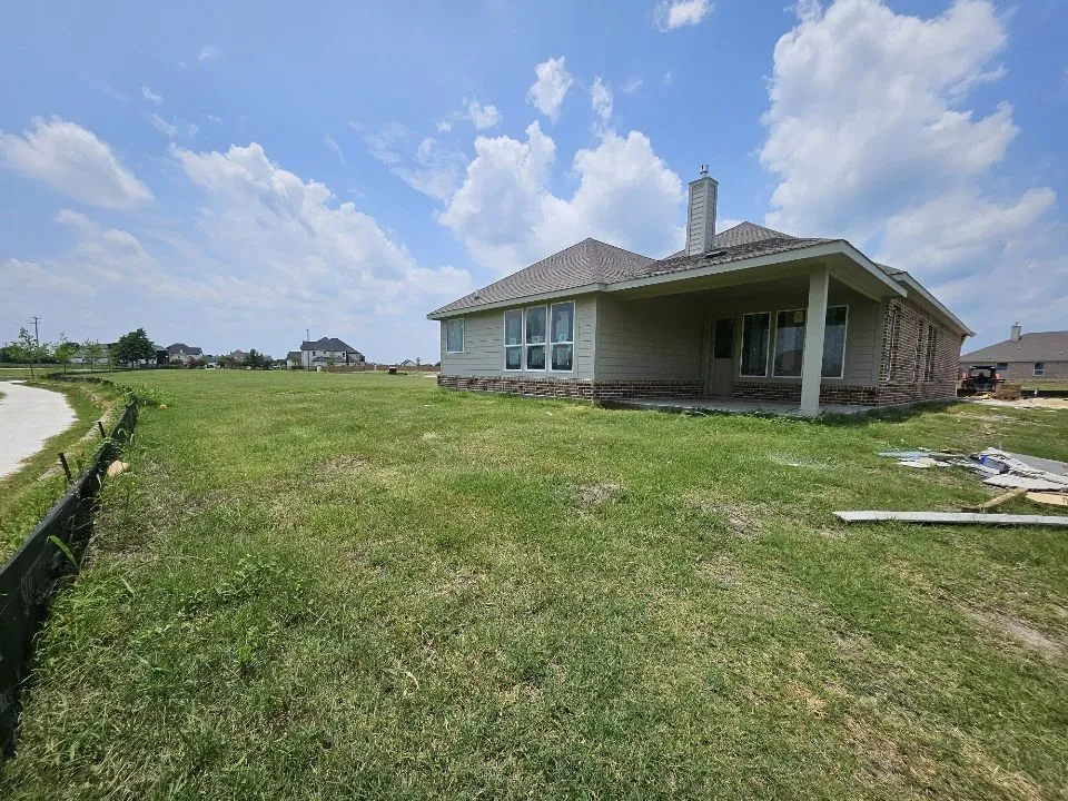 901 Silverleaf Drive Ennis, TX 75119