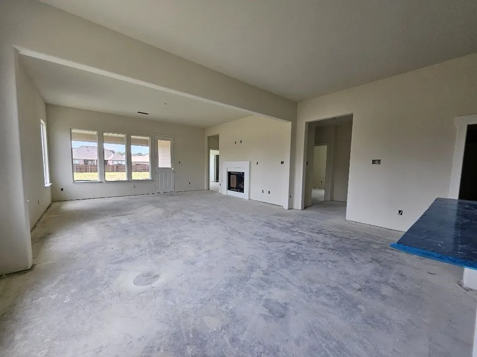 901 Silverleaf Drive Ennis, TX 75119