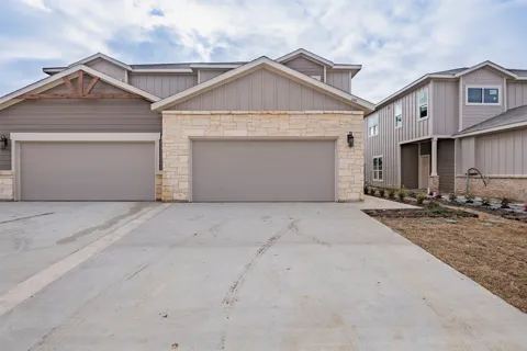 640 Wheatfield Drive