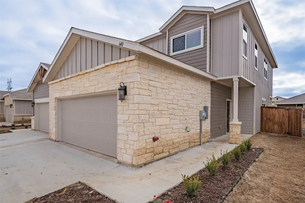 640 Wheatfield Drive Venus, TX 76084