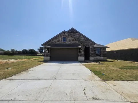 813 Silverleaf Drive