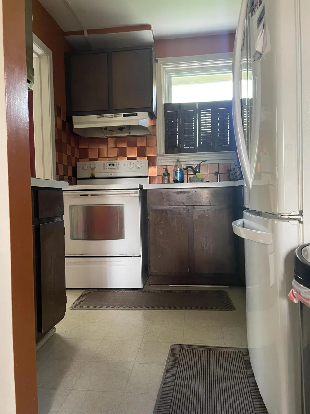 27551 Goldengate Drive W Lathrup Village, MI 48076