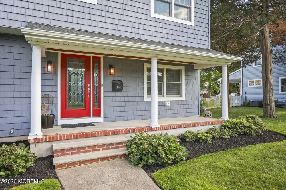 1201 Tuxedo Place Spring Lake Heights, NJ 07762